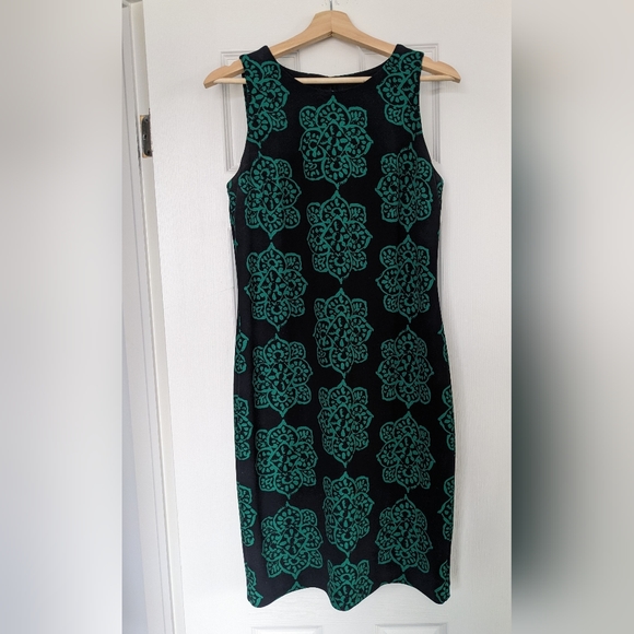 Nine West Dresses & Skirts - Nine West black and green print tank dress